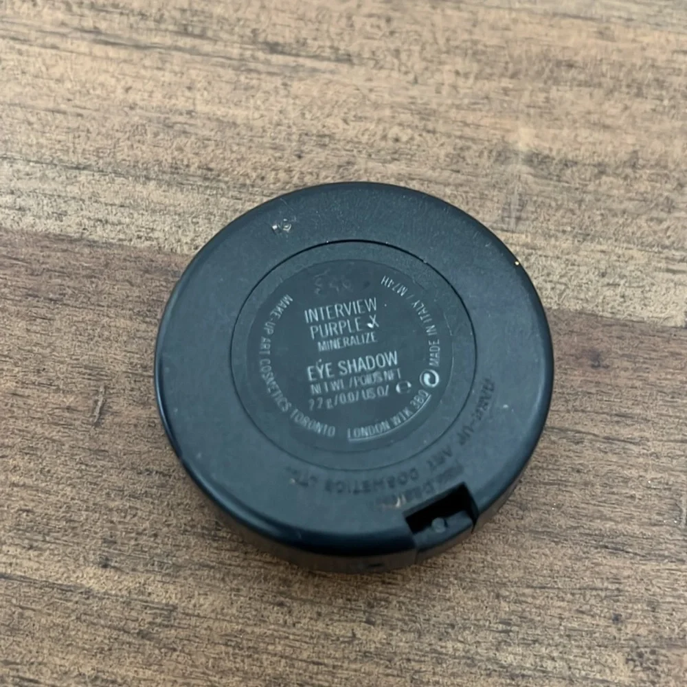 MAC Cosmetics swatched 1x